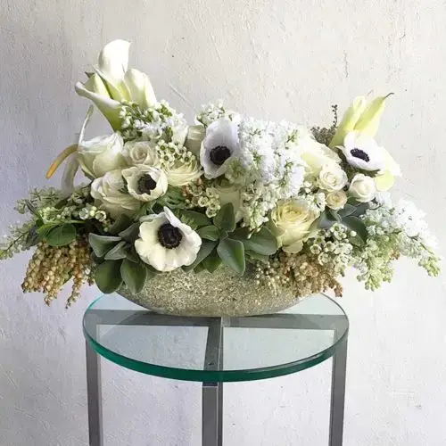 Amazing Desk Flowers for Office: Elevate Your Workspace